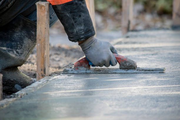 Best Residential Concrete Solutions in Hlcrest, IL
