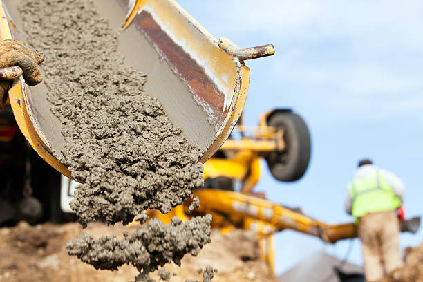 Best Concrete Driveway Installation in Hlcrest, IL
